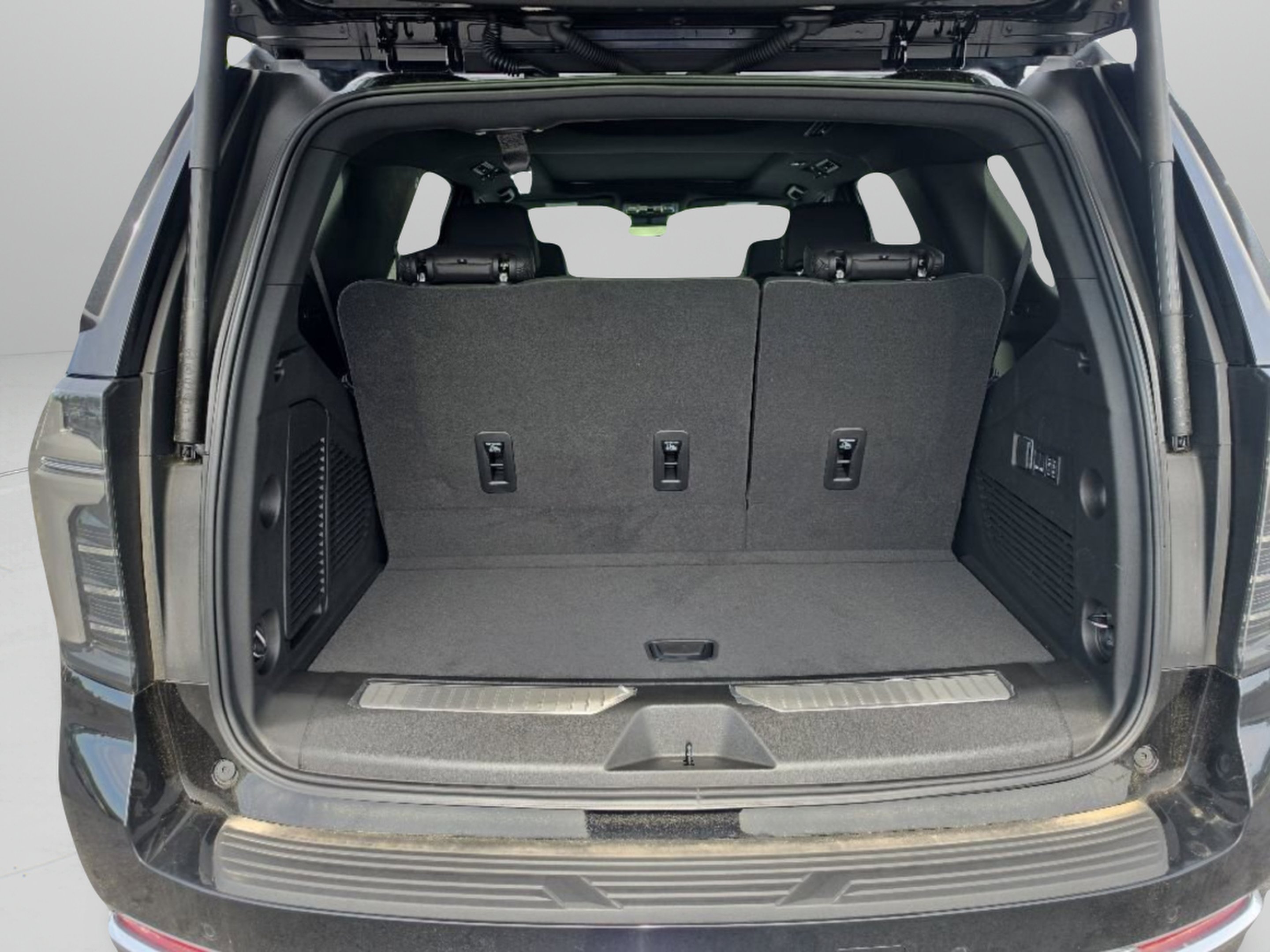 2026 Chevrolet Tahoe High Country - Photo 10