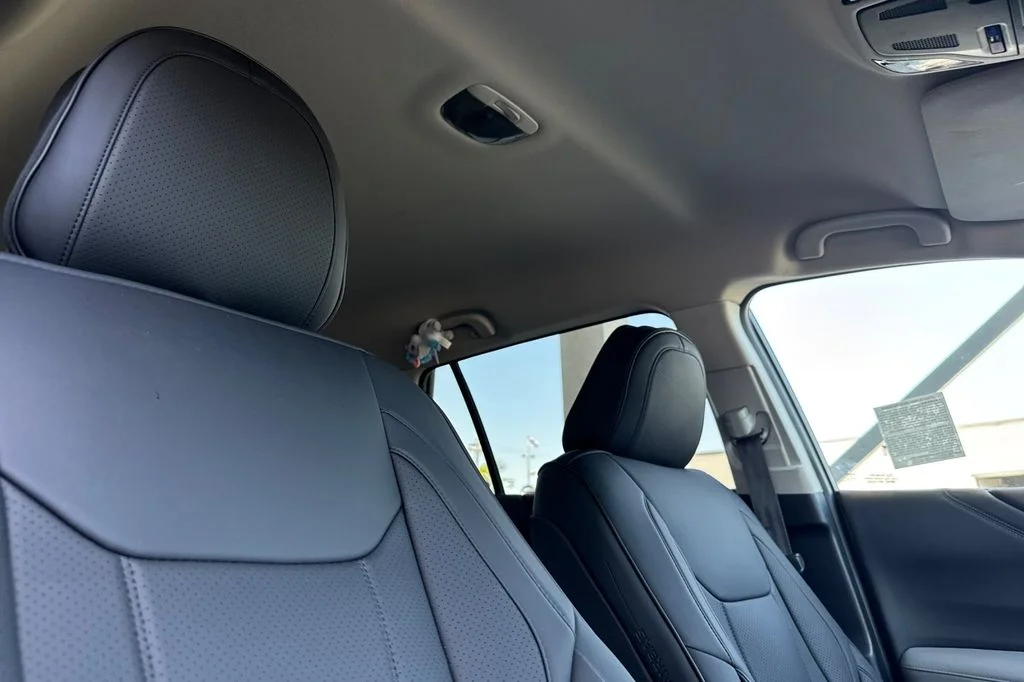 Used 2022 Gray Subaru Limited image 22