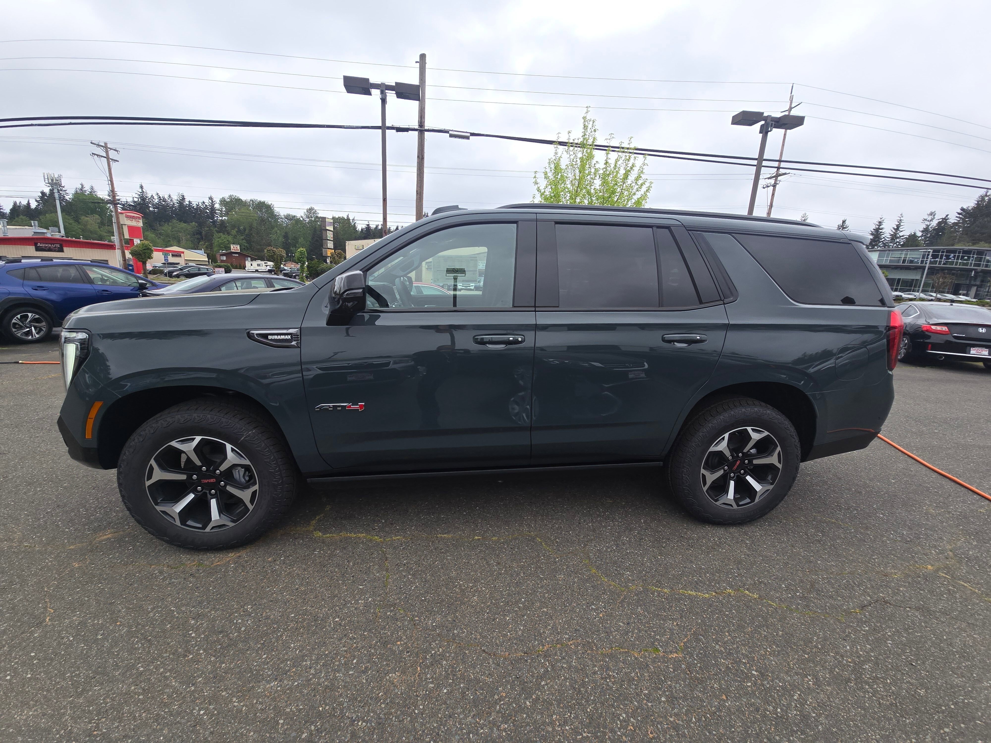 New 2026 Midnight Pine GMC AT4 image 4