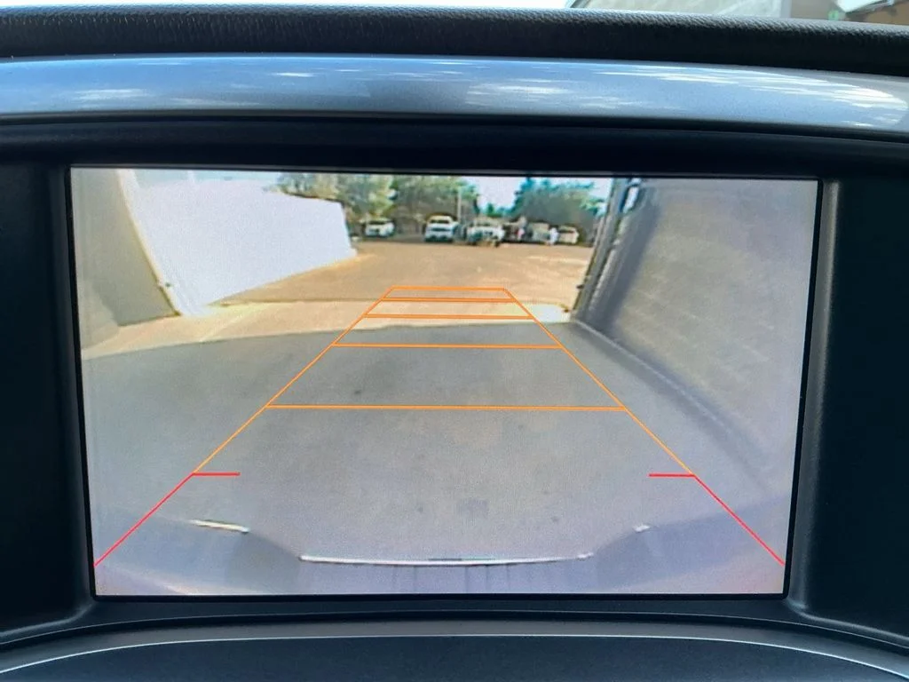 Used 2015 Red Chevrolet LT image 15
