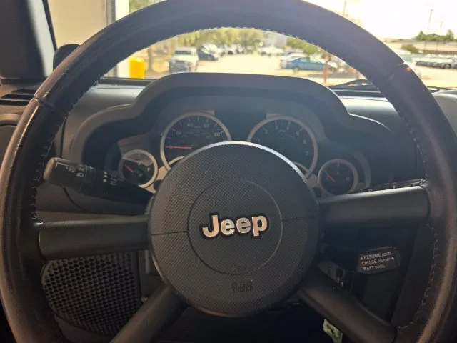 Used 2007 Black Jeep Sahara image 18