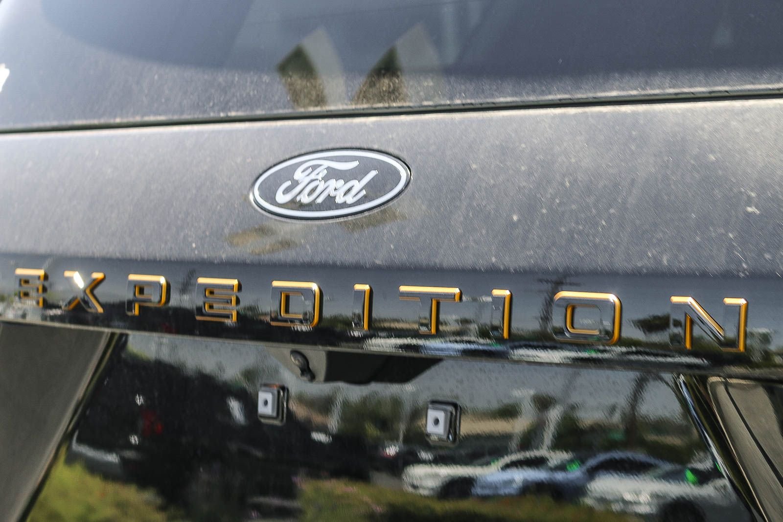 New 2026 Star White Metallic Tri-Coat Ford Tremor® image 12