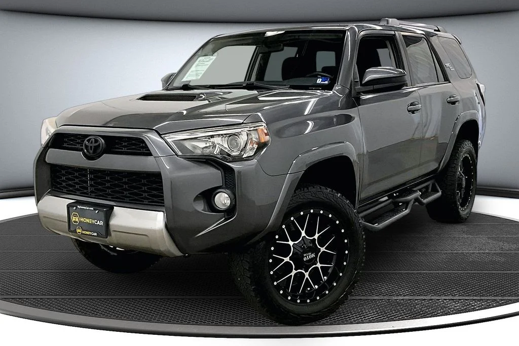 Used 2018 Gray Toyota TRD Off-Road image 3