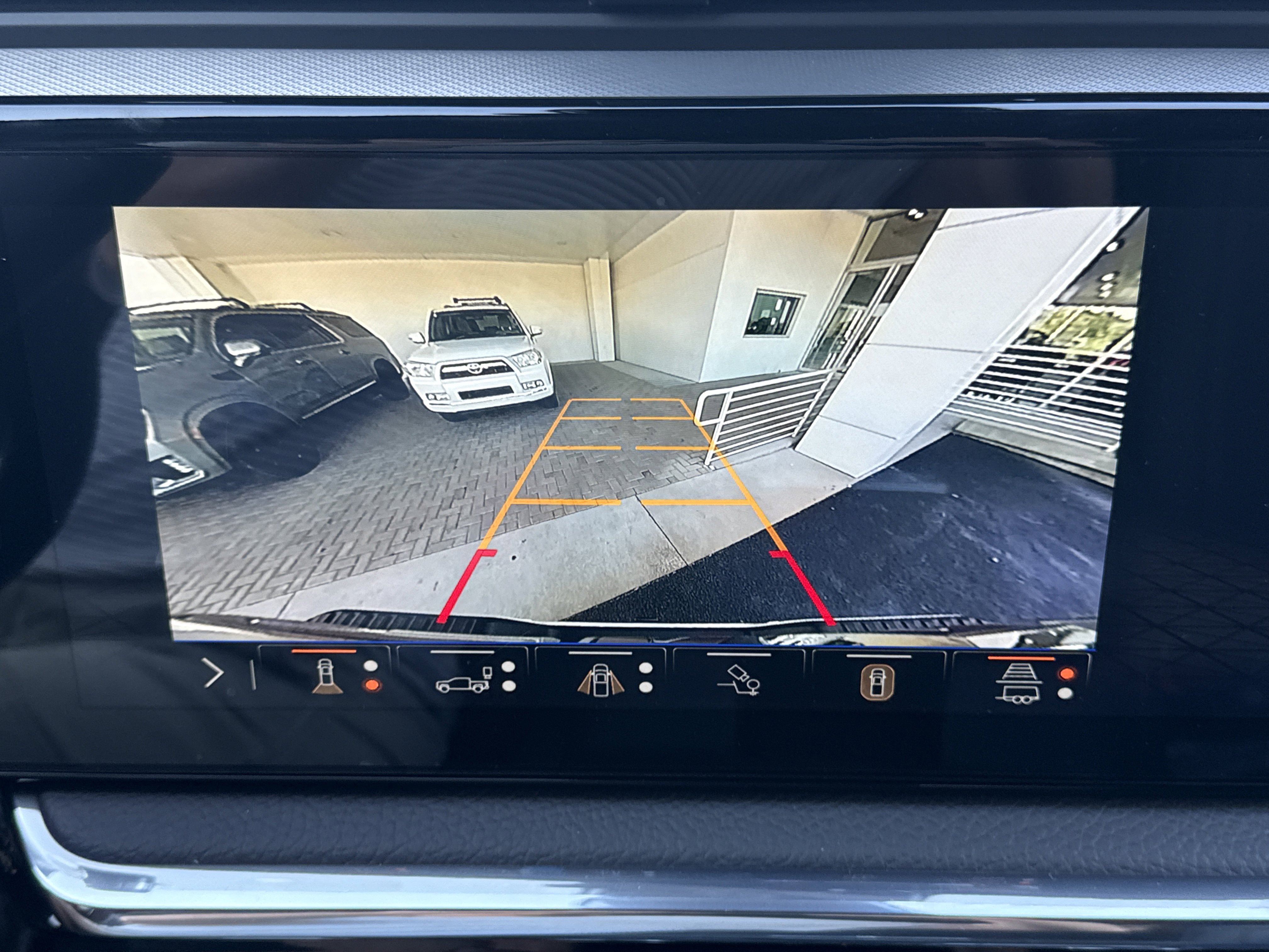 2026 GMC Sierra 3500HD Denali - Photo 9