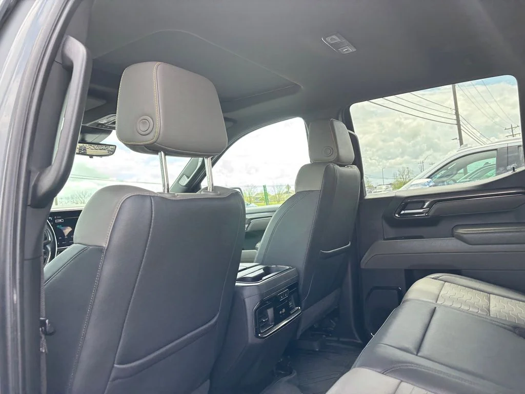 Used 2024 Gray Chevrolet ZR2 image 24