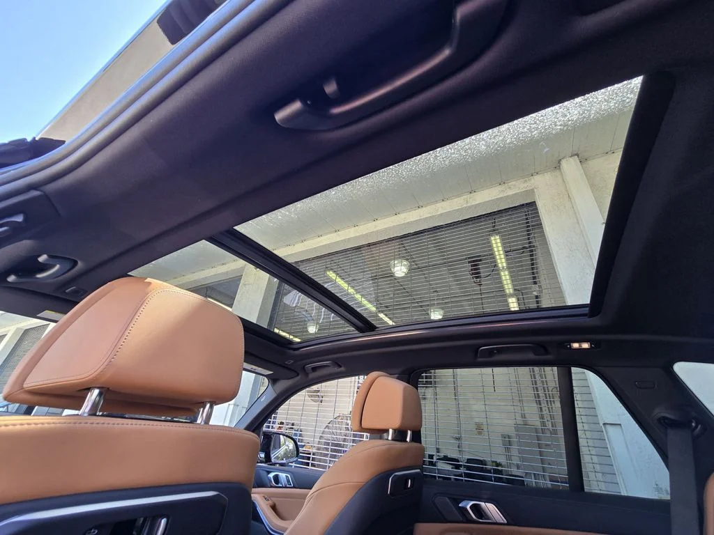 2025 BMW X5 M60i - Photo 10