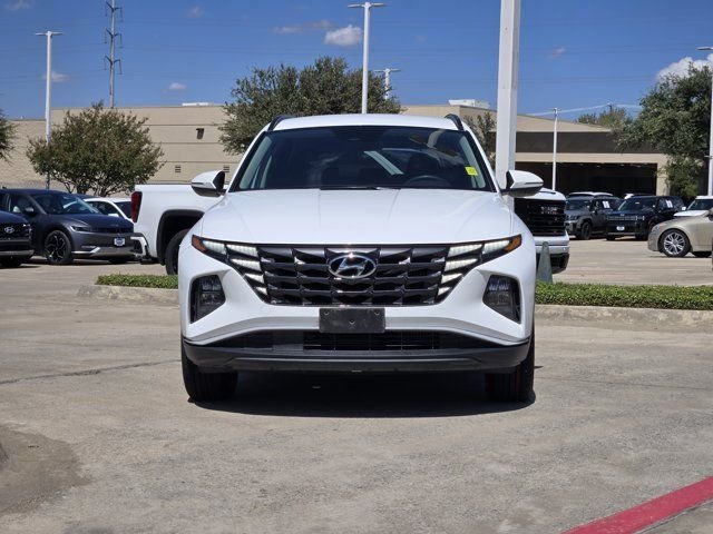 Used 2022 Quartz Hyundai Blue image 2