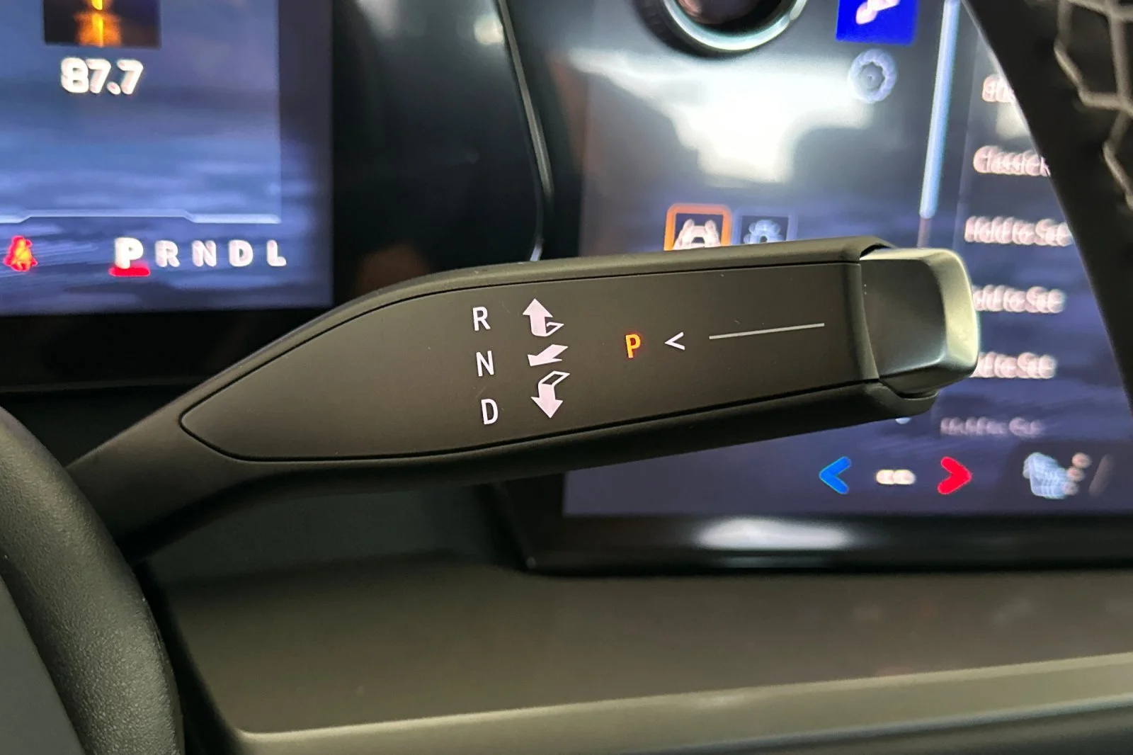 New 2027 Mosaic Black Metallic Chevrolet LT image 22