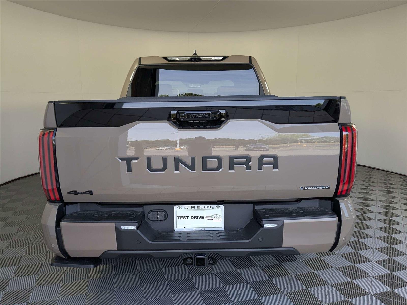 2026 Toyota Tundra Platinum - Photo 7