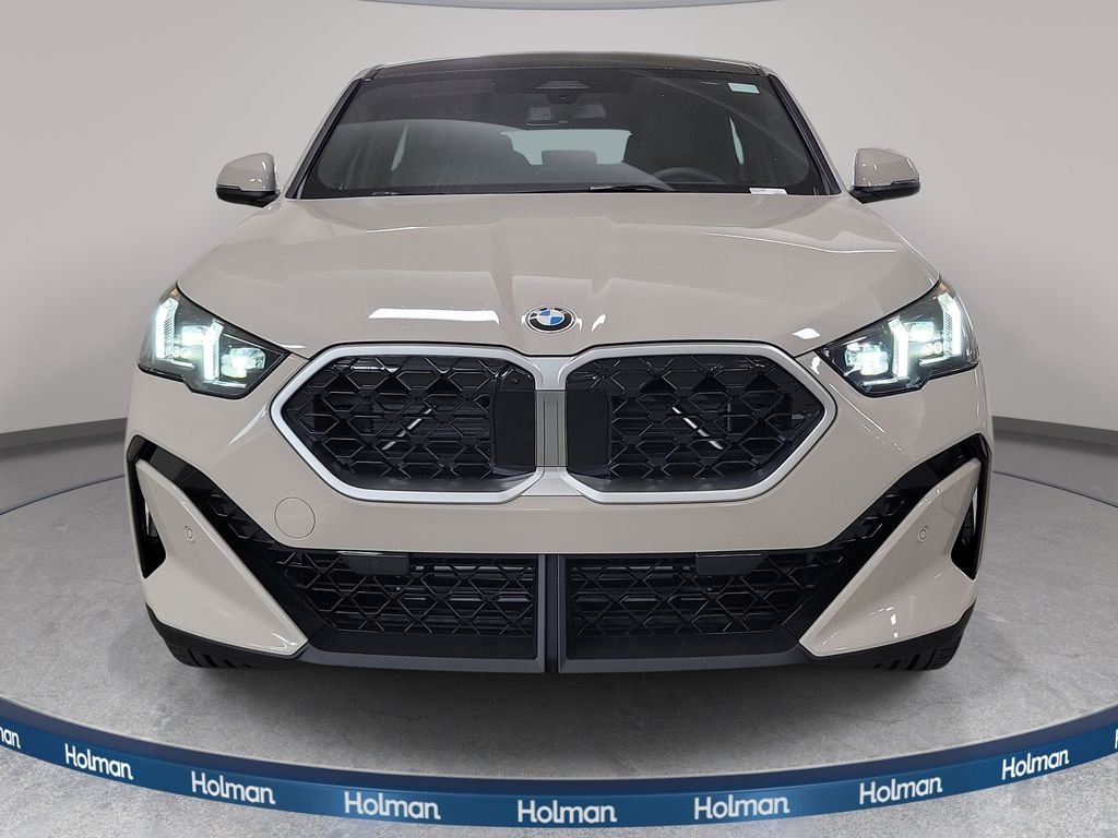 New 2026 Dune Grey Metallic BMW xDrive28i image 2
