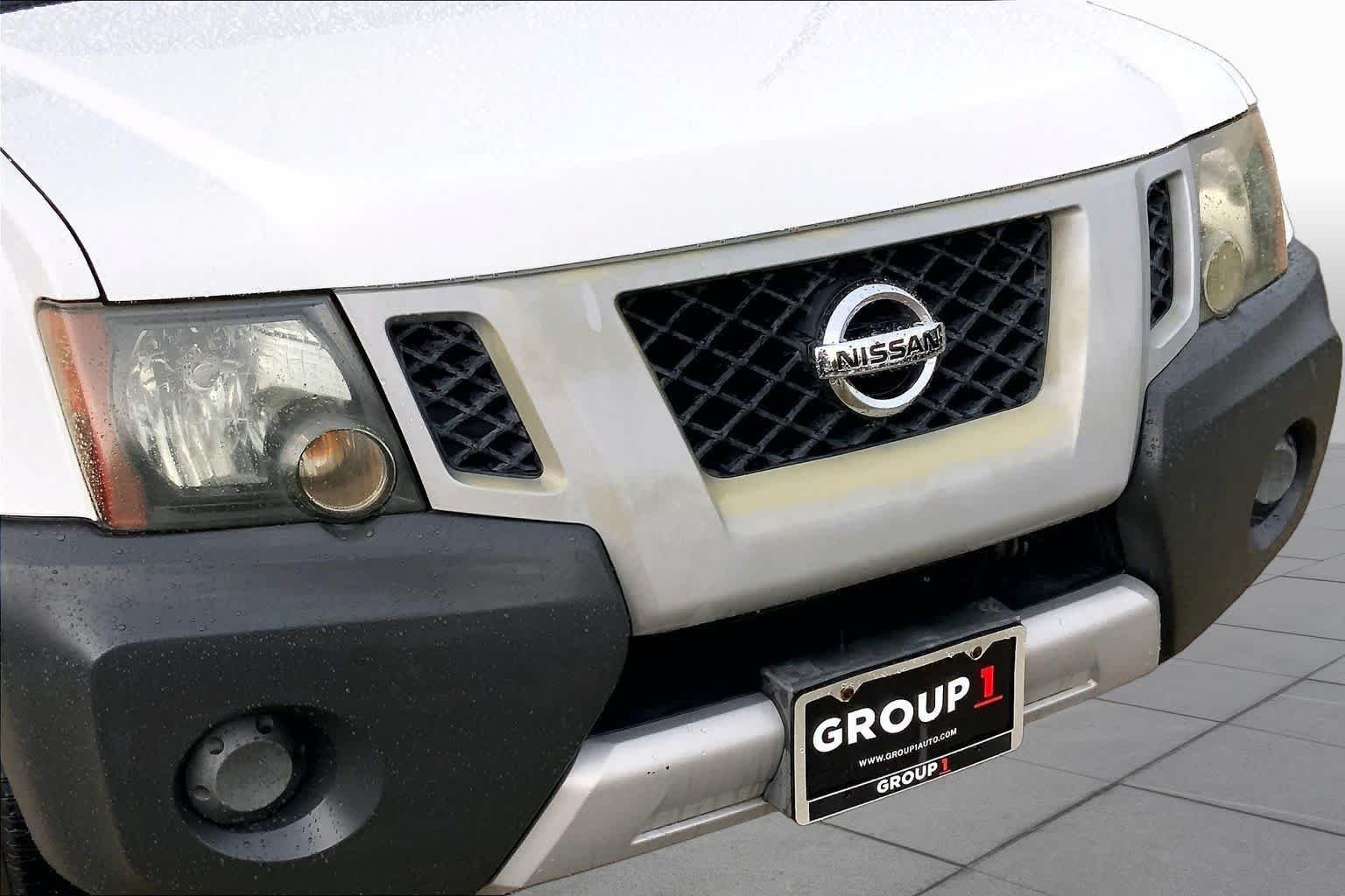 Used 2012 Avalanche Nissan S image 27