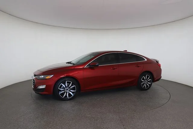 Used 2021 Red Chevrolet RS image 5