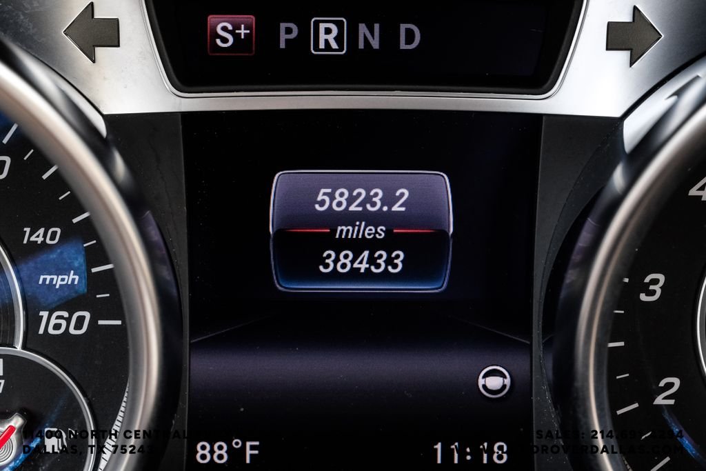 Used 2018 White Mercedes-Benz SL 550 image 20