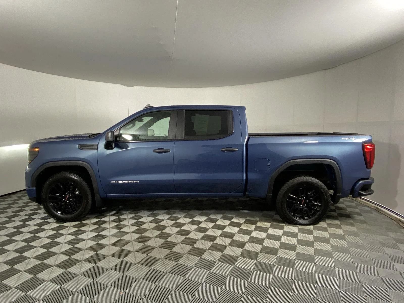 Used 2024 Downpour Metallic GMC Pro image 11