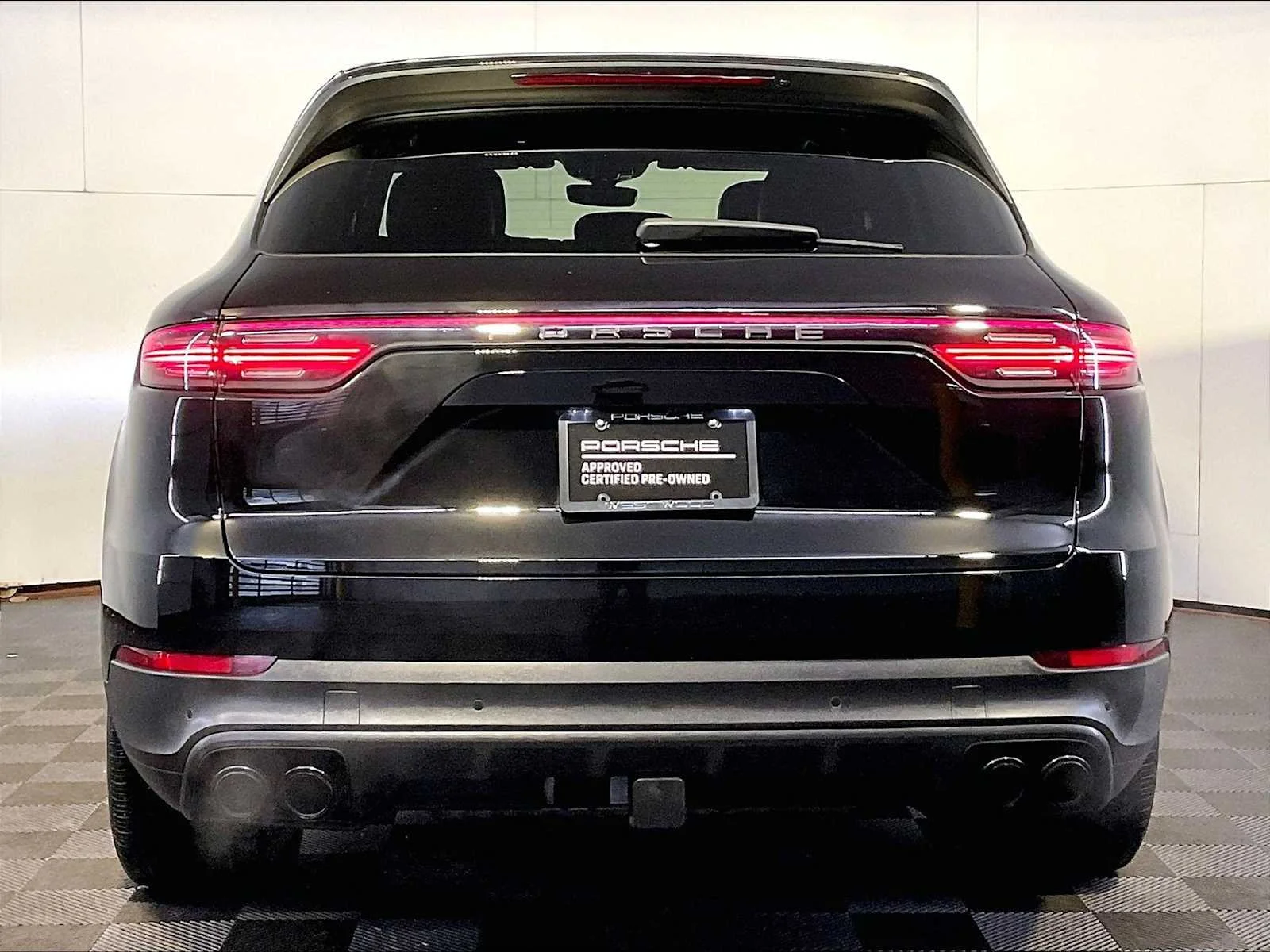 Certified Pre-Owned 2023 Porsche Cayenne Platinum Edition