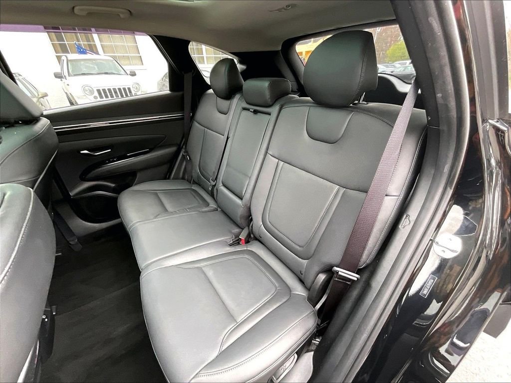 Used 2023 Black Hyundai Limited image 25