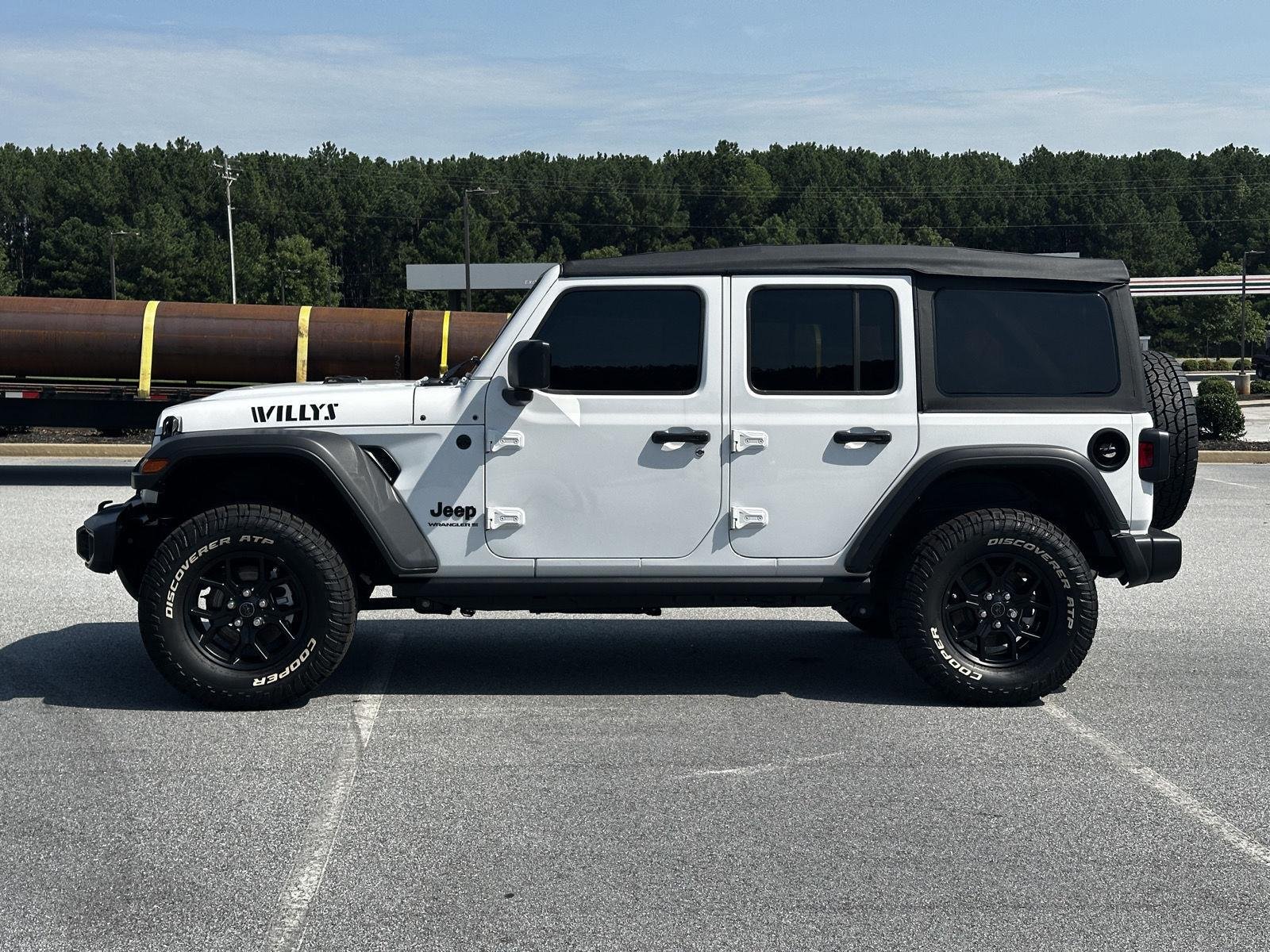 Used 2026 Bright White Clearcoat Jeep Willys image 6