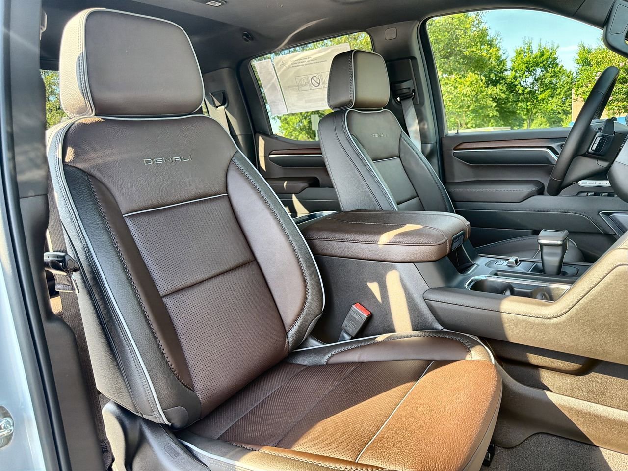 New 2026 Glacier White Tricoat GMC Denali image 23