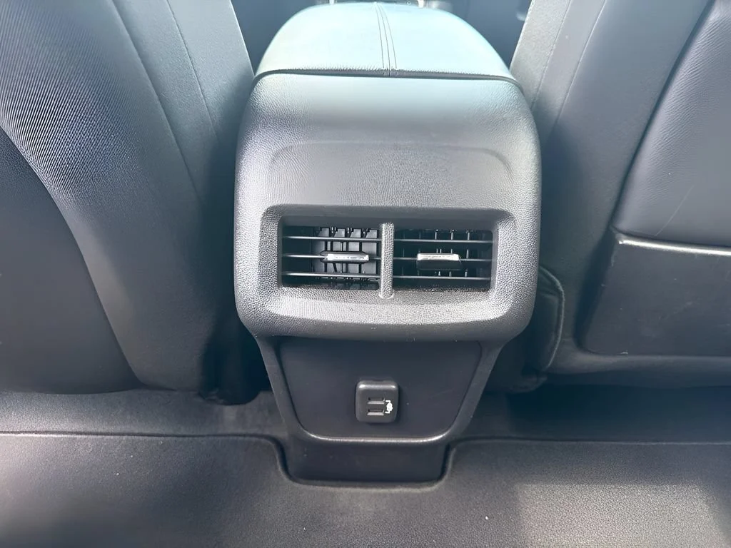 Used 2024 Sterling Metallic GMC SLE image 13