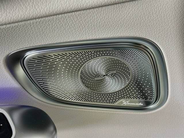 New 2026 Verde Silver Metallic Mercedes-Benz GLC 300 image 50
