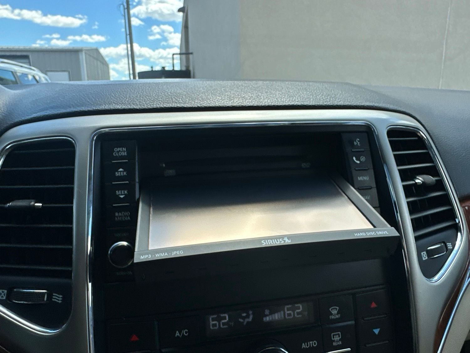 Used 2011 Black Jeep Limited image 57