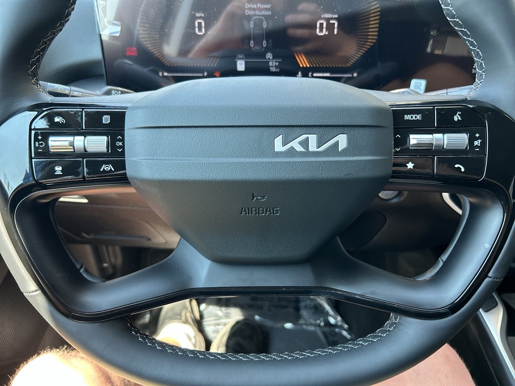 New 2026 Wolf Gray Kia S image 25