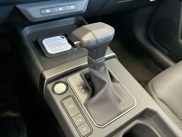 New 2027 Terrain Brown Kia X-Line S image 22