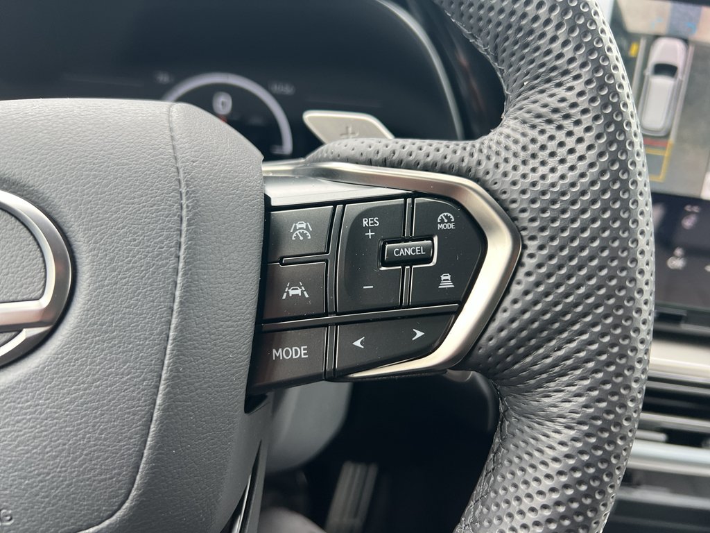 Used 2026 Wind Chill Pearl Lexus F SPORT Performance Premium image 9