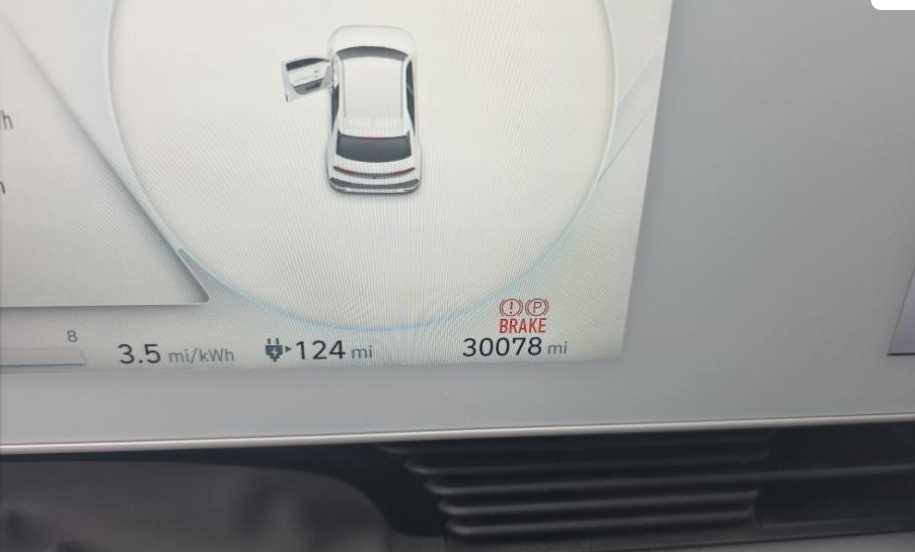 Certified Used 2023 Cyber Gray Hyundai Limited image 14