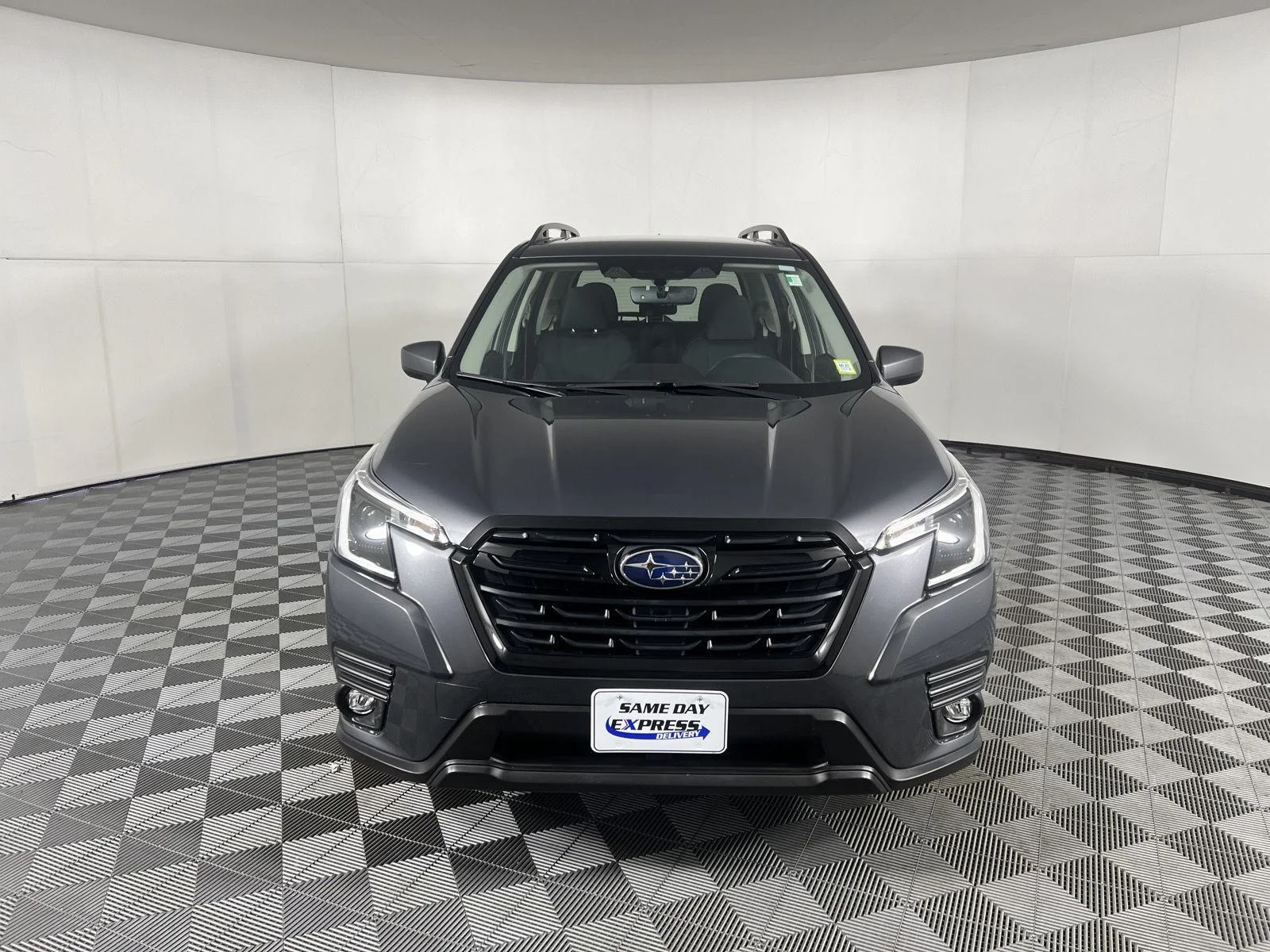 Used 2024 Magnetite Gray Metallic Subaru Premium image 15