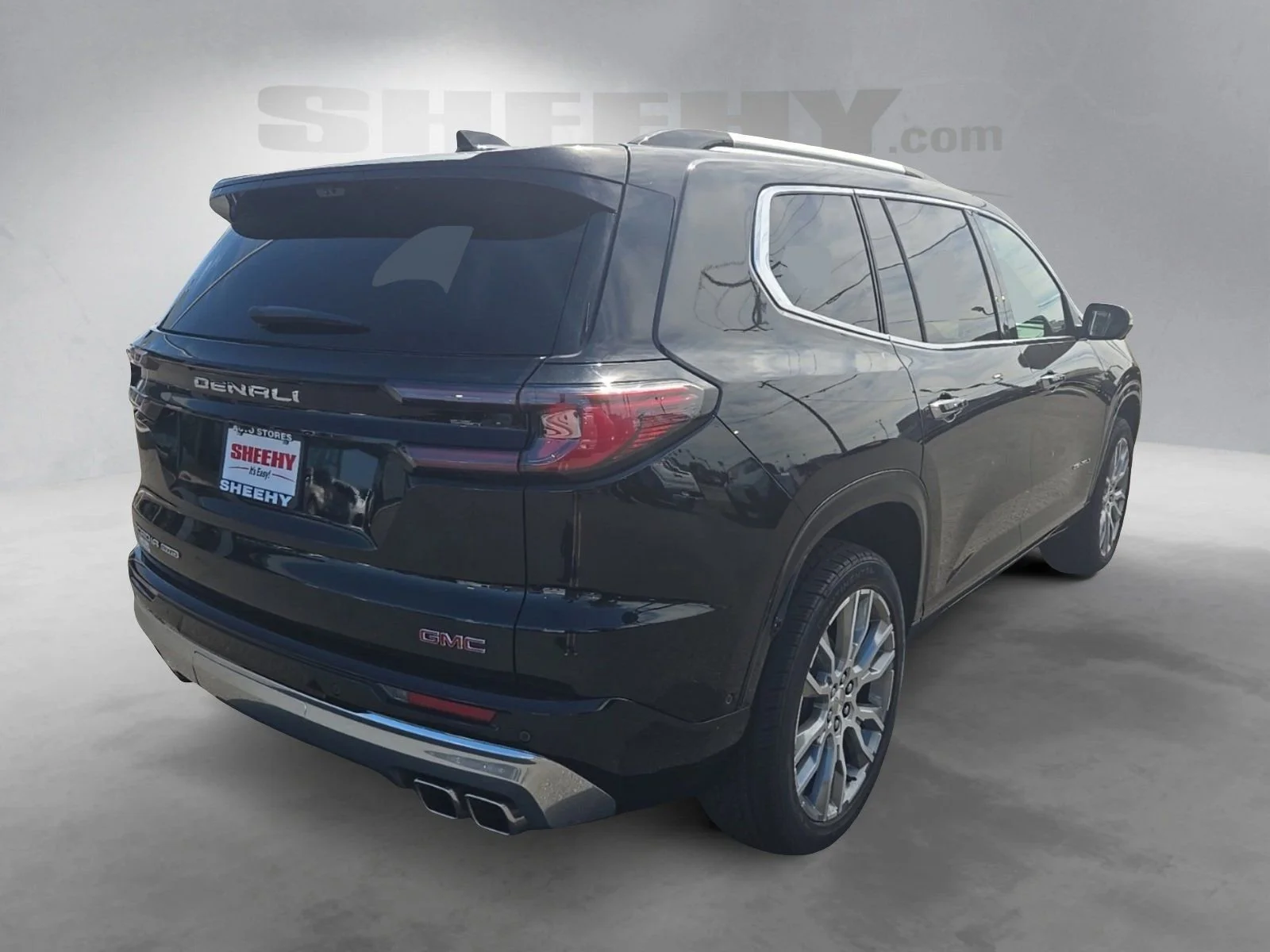 2026 GMC Acadia Denali - Photo 8
