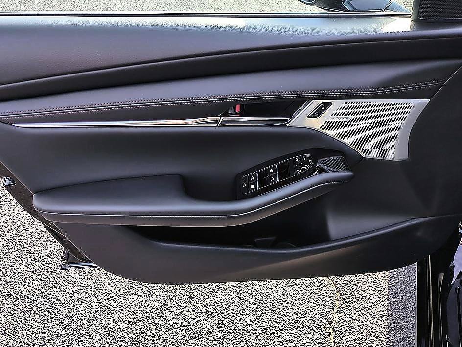 2026 Mazda Mazda3 Premium - Photo 11