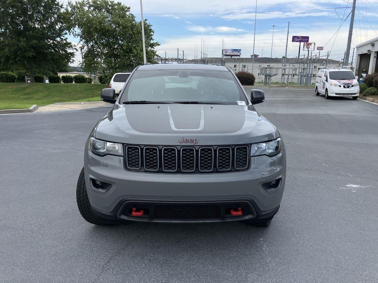 Used 2020 Gray (Sting-Gray Clearcoat) Jeep Trailhawk image 8