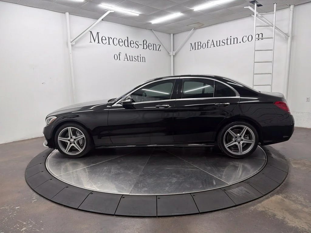 Used 2015 Black Mercedes-Benz C 400 image 4