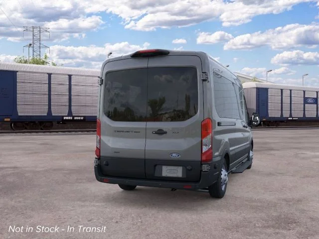 New 2026 Carbonized Gray Metallic Ford XLT image 8