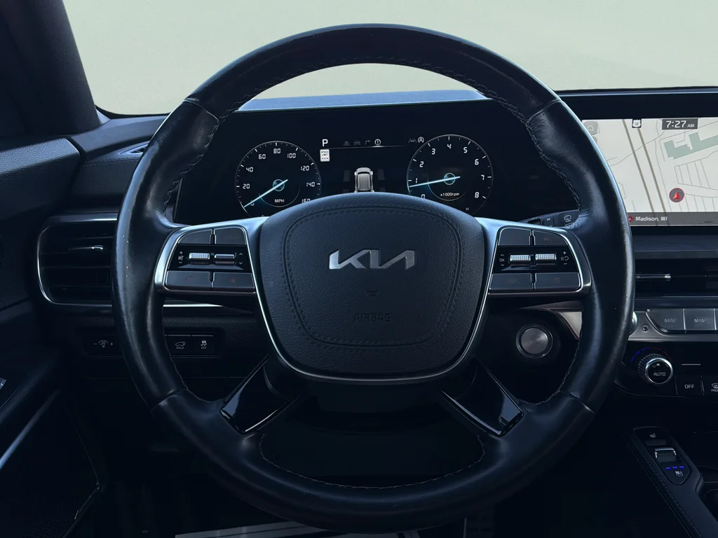 Certified Used 2023 Ebony Black Kia SX X-Line image 31