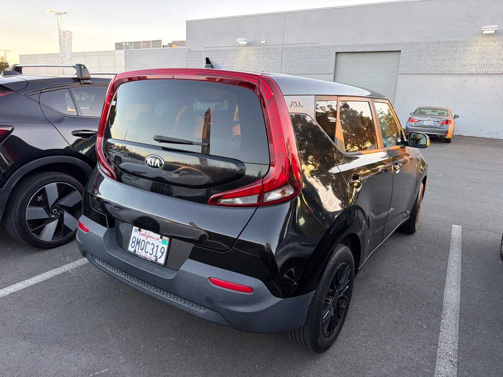 Used 2020 Cherry Black Kia LX image 3