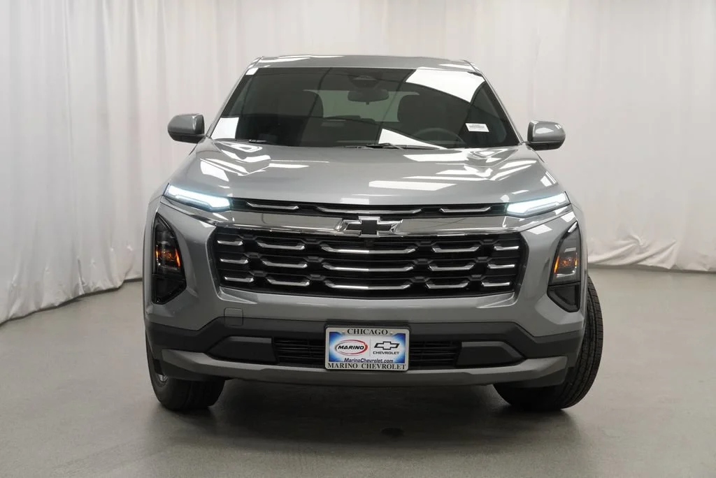 New 2027 Sterling Gray Metallic Chevrolet LT image 33