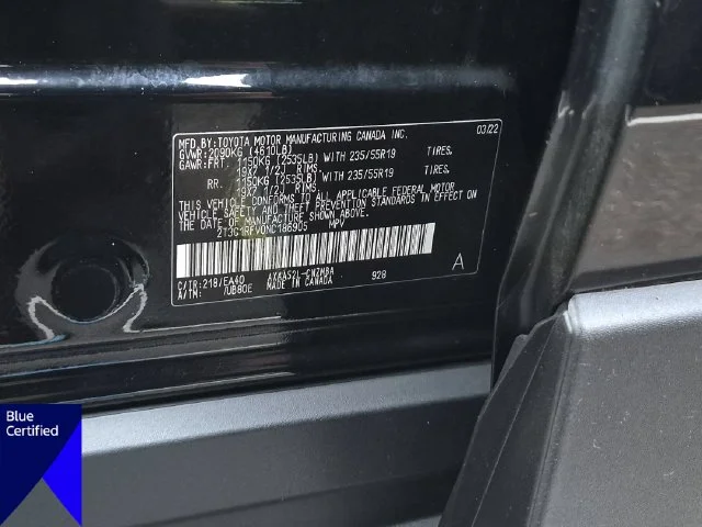 Used 2022 Black Toyota XLE Premium image 38