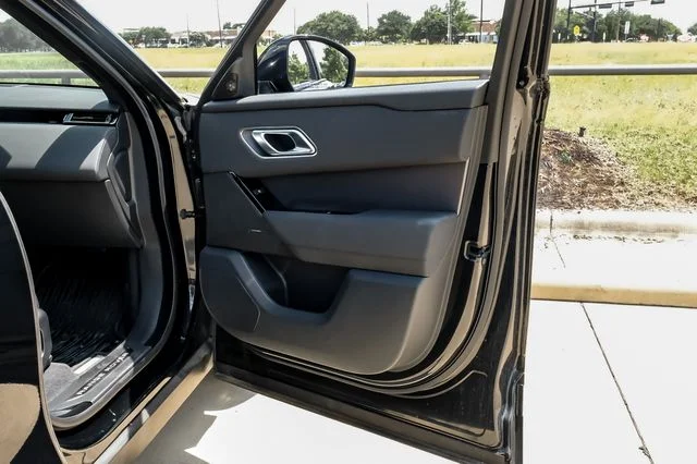 Certified Used 2025 Black Land Rover Dynamic SE image 48