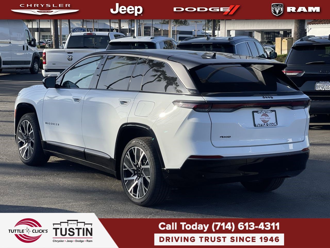 New 2025 Bright White Clear-Coat Exterior Paint Jeep Limited image 4