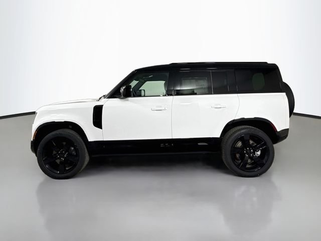 New 2026 Fuji White Land Rover X-Dynamic SE image 8