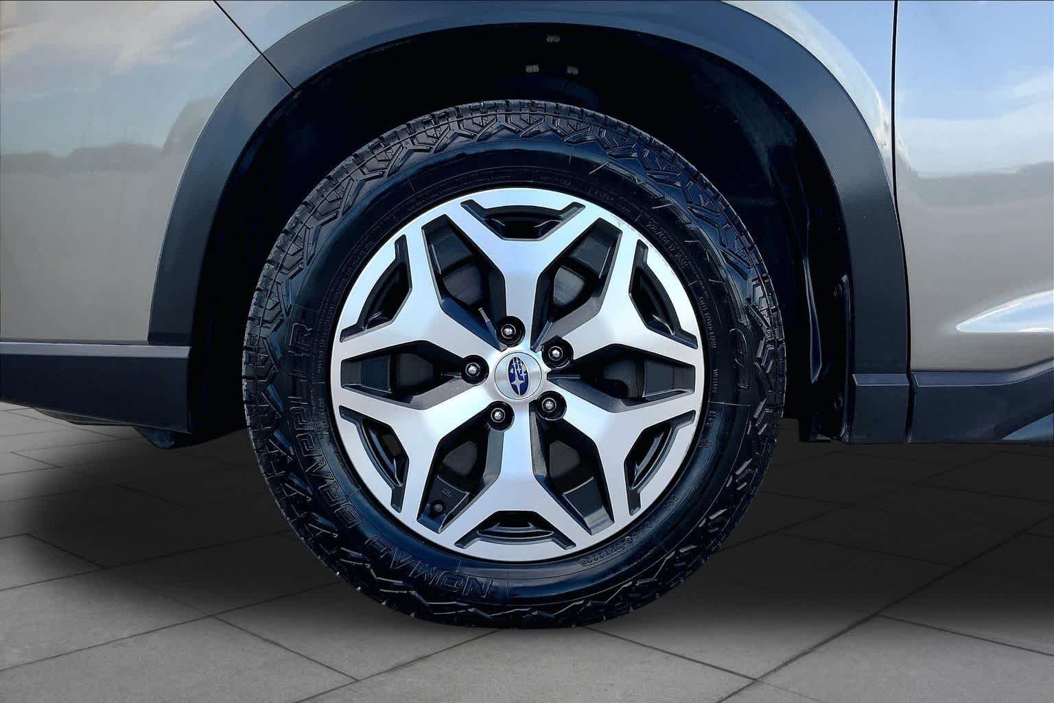 Used 2019 Sepia Bronze Metallic Subaru Premium image 11