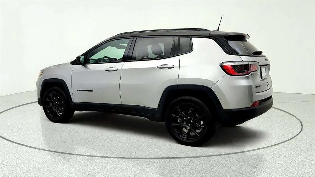 Used 2023 Billet Silver Metallic Clearcoat Jeep Altitude 4x4 Special Edition w/ Sun & Sound Group image 7