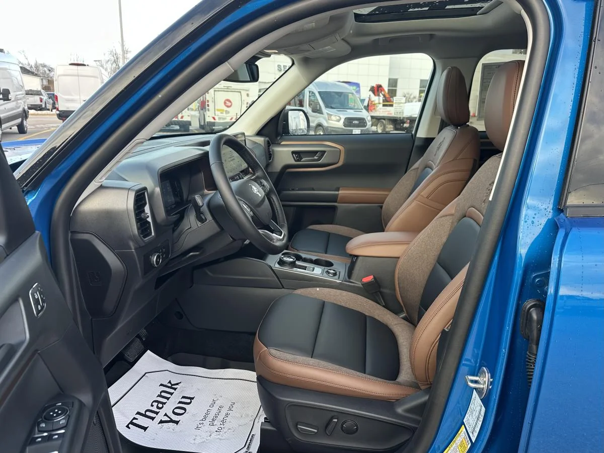 New 2026 Blue Ford Outer Banks image 11