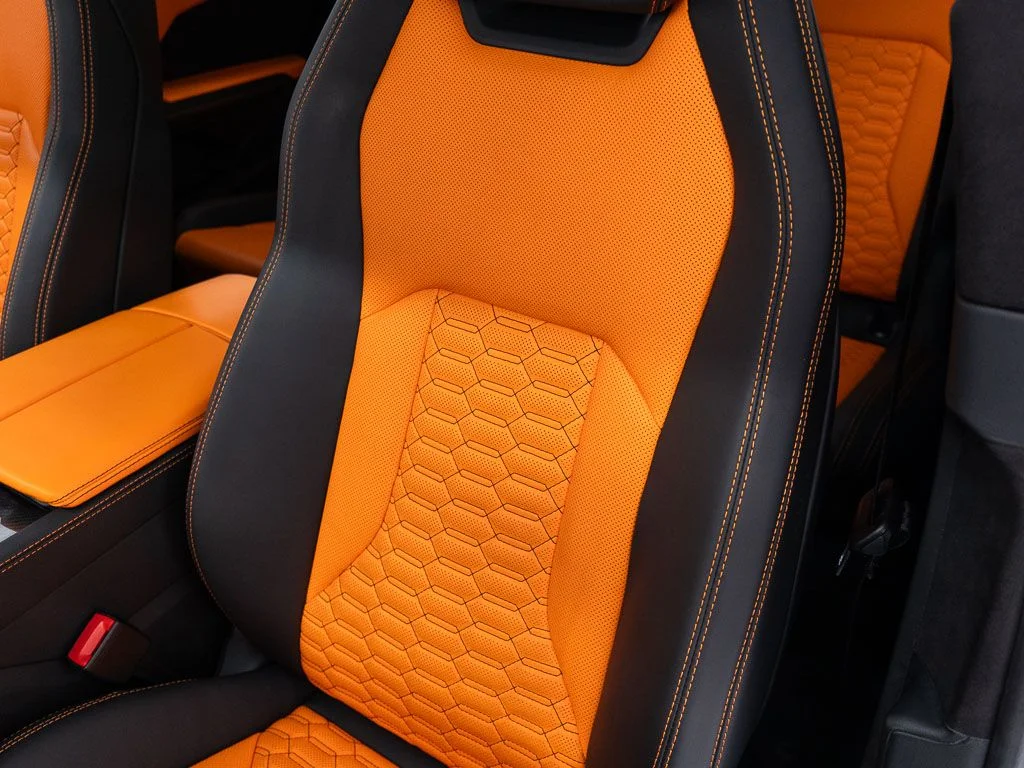 Used 2022 Blu Cepheus Lamborghini  image 18