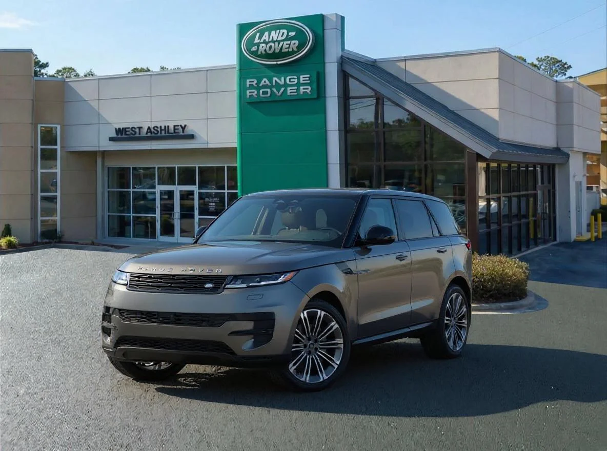 New 2026 Borasco Grey Land Rover SE image 14