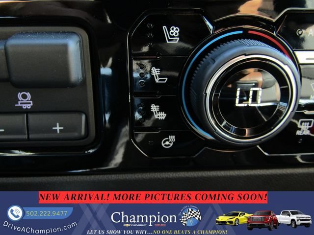 Certified Used 2025 Iridescent Pearl Tricoat Chevrolet High Country image 22