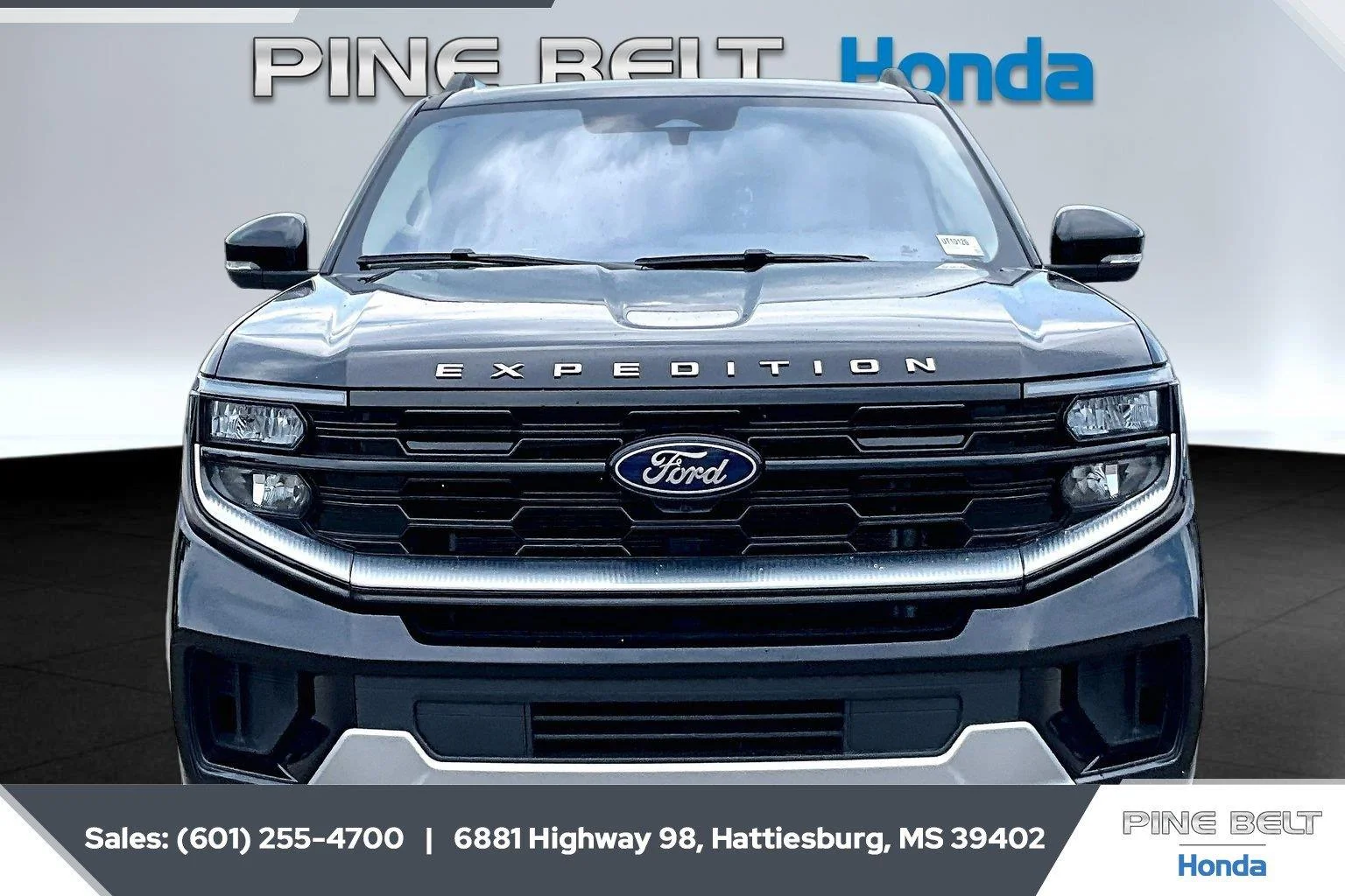 Used 2025 Agate Black Ford Platinum image 3