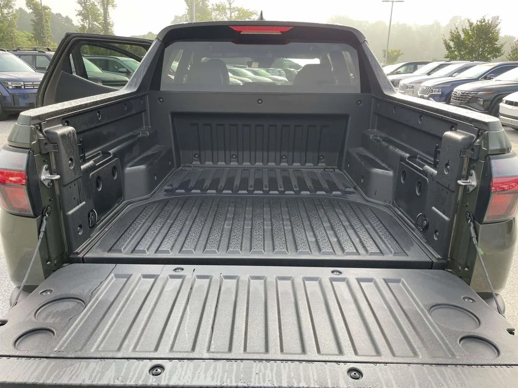 Used 2026 Rockwood Green Hyundai SEL image 30